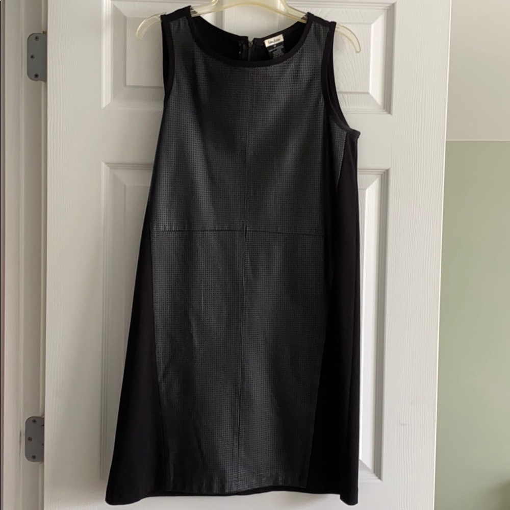 Modern mini dress!